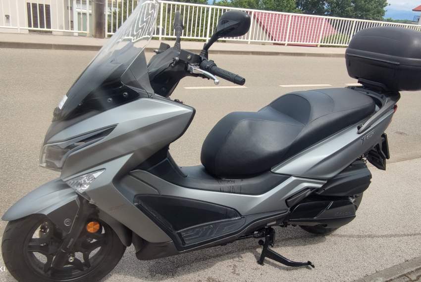 Scooter 300 ccm