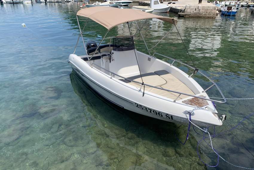 Aquamar Samoa 550, 6 Personen, aus Vrbnik