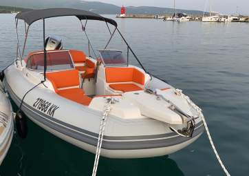 Marlin 24 SR - from town Krk